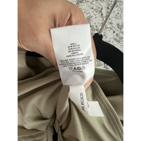 Express Women’s Peplum Sleeveless Shirt Light Sage Green Size Small New With Tag - Picture 4 of 4